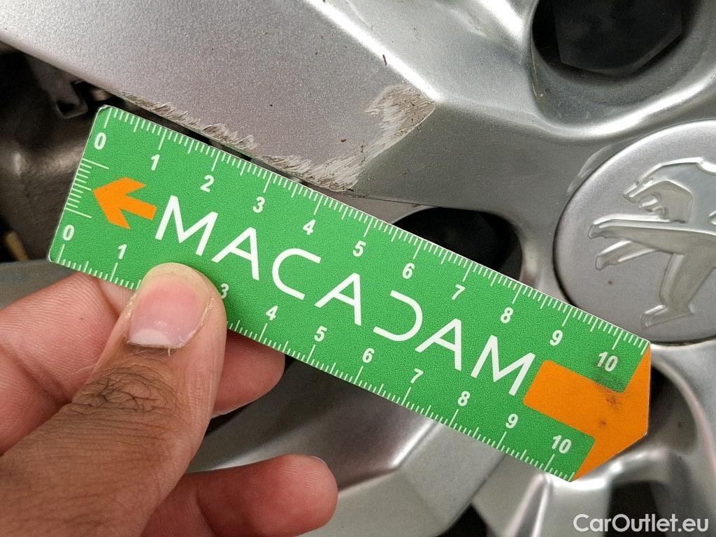  Peugeot  3008  II Active Pack 1.2 PureTech 130CV BVA8 E6d #23