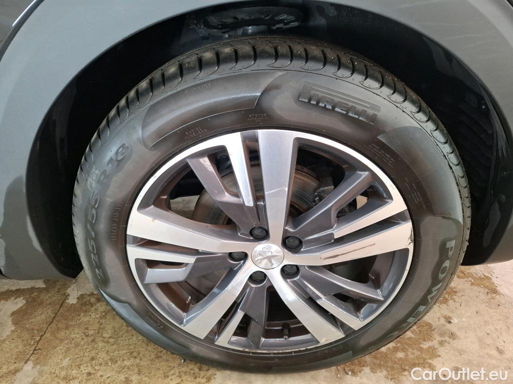  Peugeot  3008 PEUGEOT  / 2020 / 5P / SUV PureTech 130 S&S EAT8 GT #12