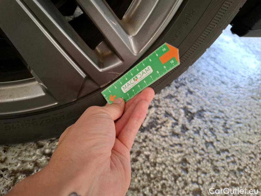  Peugeot  308 PEUGEOT  SW / 2021 / 5P / Break PureTech 130 S&S EAT8 ACTIVE PACK #23