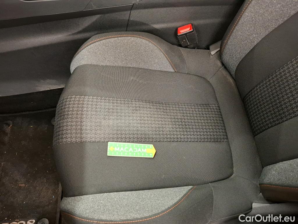  Peugeot  3008  II Active Pack 1.2 PureTech 130CV BVA8 E6d #35