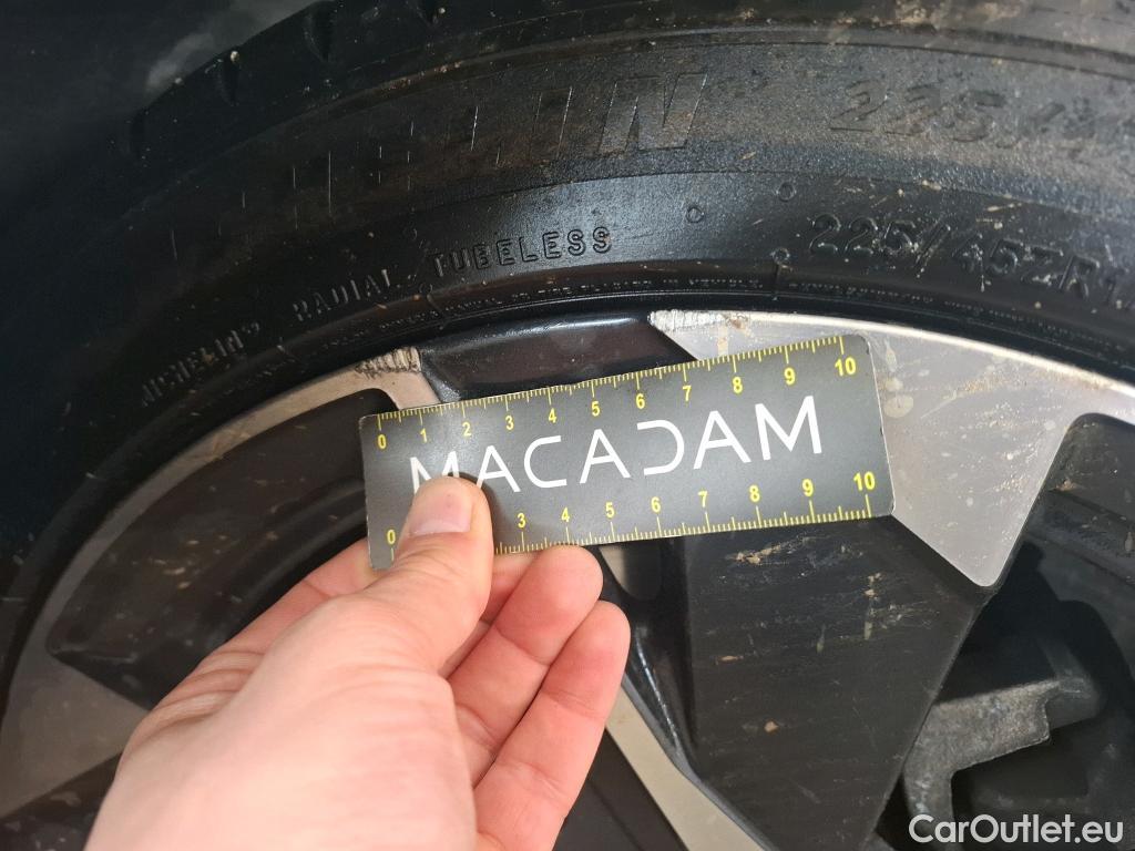  Peugeot  308  Allure Pack 1.2 PureTech 130CV BVA8 E6d #20