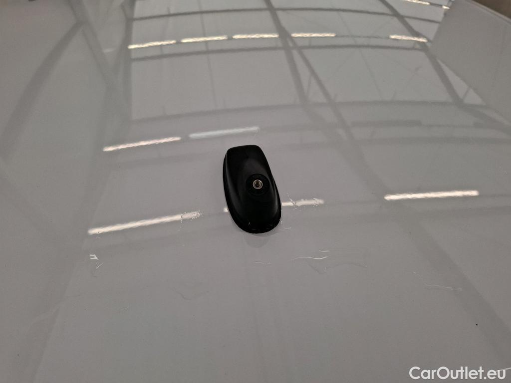  Peugeot  208  Allure Business 1.2 PureTech 100CV BVM6 E6d #20