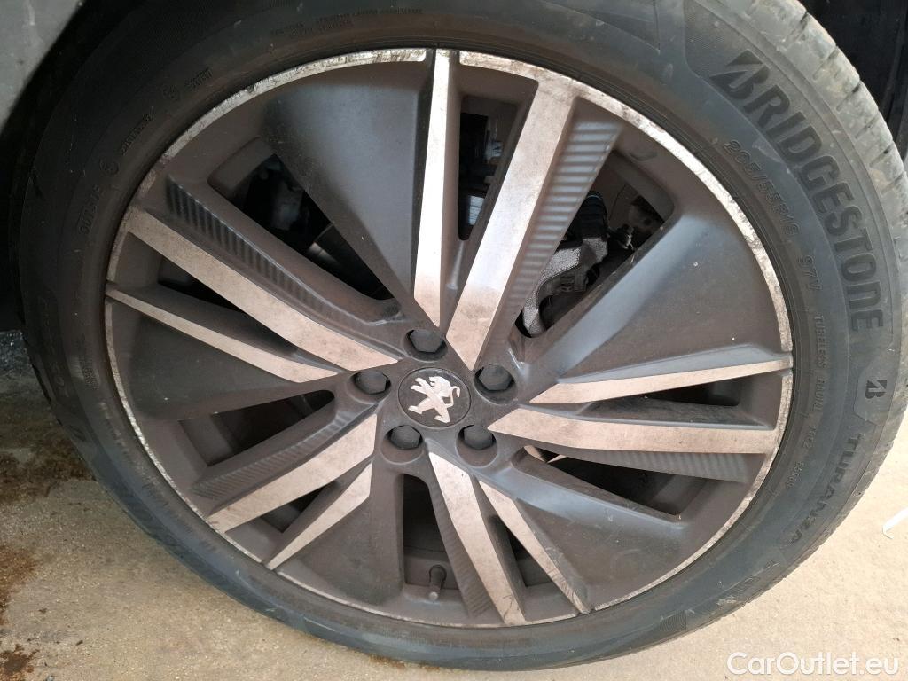  Peugeot  5008 PEUGEOT  / 2020 / 5P / SUV PureTech 130 S&S EAT8 GT Pack #2