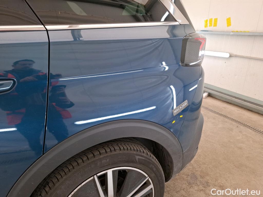  Peugeot  5008 PEUGEOT  / 2020 / 5P / SUV PureTech 130 S&S EAT8 GT Pack #31