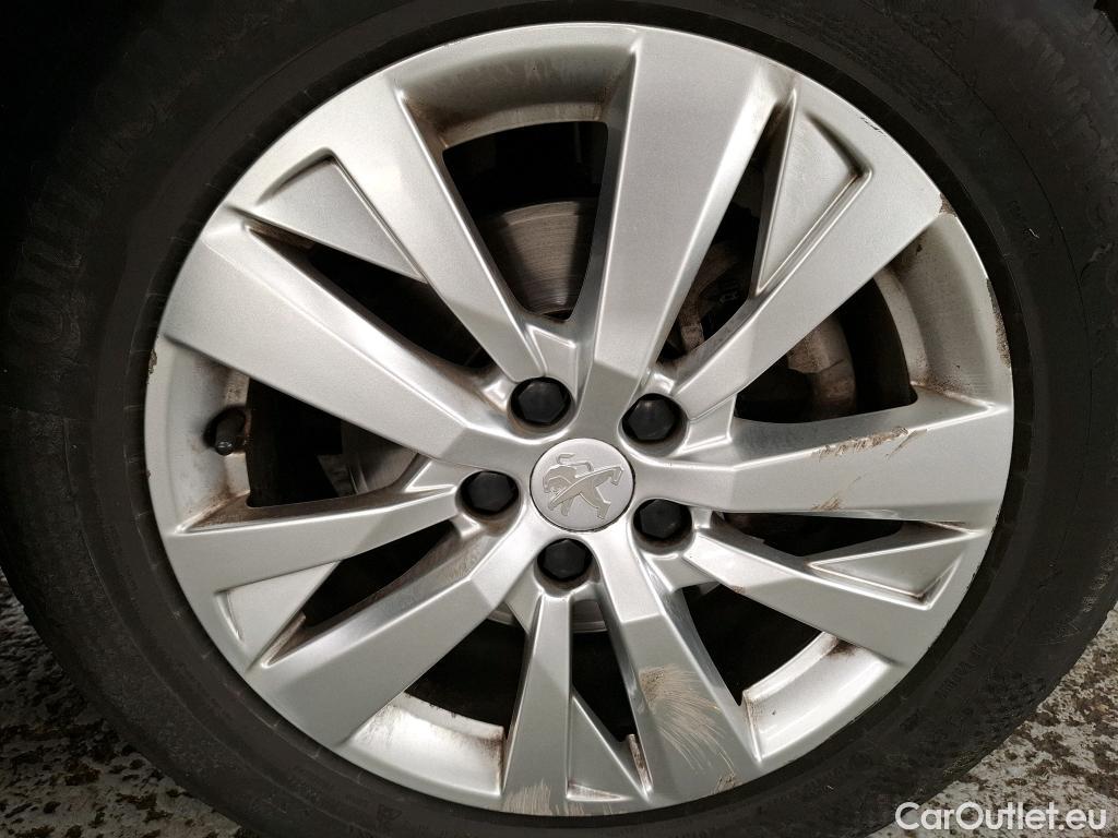  Peugeot  3008  II Active Pack 1.2 PureTech 130CV BVA8 E6d #25