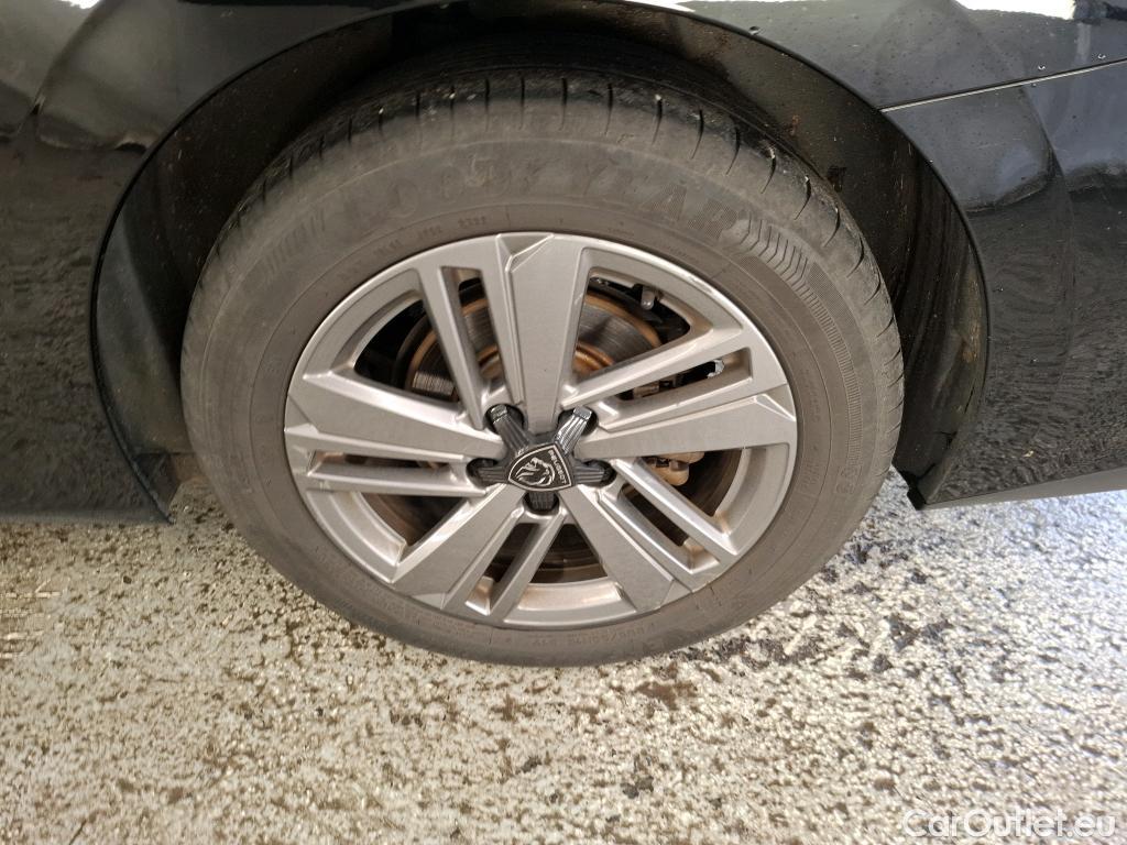  Peugeot  308 PEUGEOT  SW / 2021 / 5P / Break PureTech 130 S&S EAT8 ACTIVE PACK #20