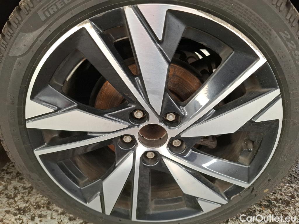  Peugeot  308  Allure 1.2 PureTech 130CV BVA8 E6d #7