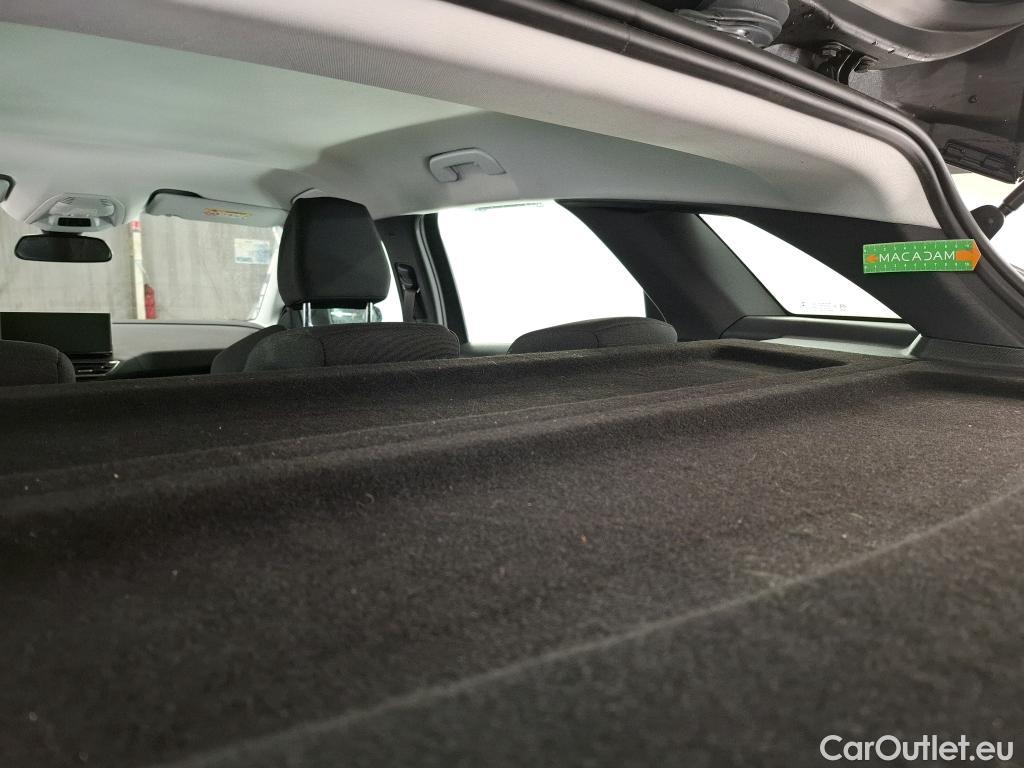  Peugeot  3008  II Active Pack 1.2 PureTech 130CV BVA8 E6d #32