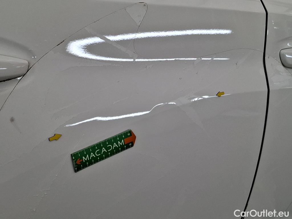  Peugeot  208  Allure Business 1.2 PureTech 100CV BVM6 E6d #2