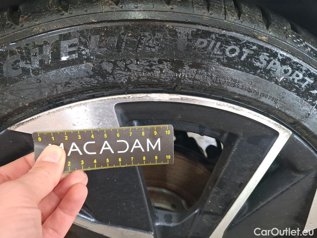  Peugeot  308  Allure Pack 1.2 PureTech 130CV BVA8 E6d #9