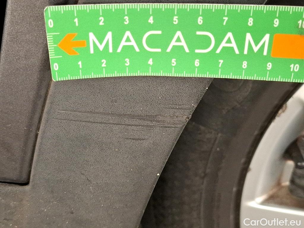  Peugeot  3008  II Active Pack 1.2 PureTech 130CV BVA8 E6d #52