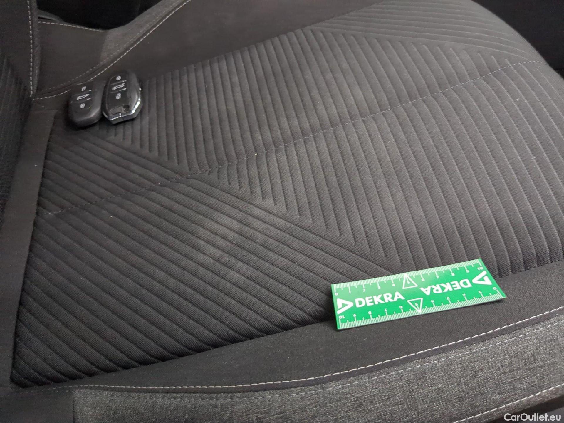  Peugeot  308  Active Pack 1.2 PureTech 130CV BVA8 E6d #3