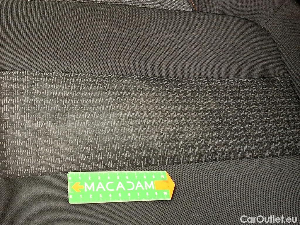  Peugeot  3008  II Active Pack 1.2 PureTech 130CV BVA8 E6d #36