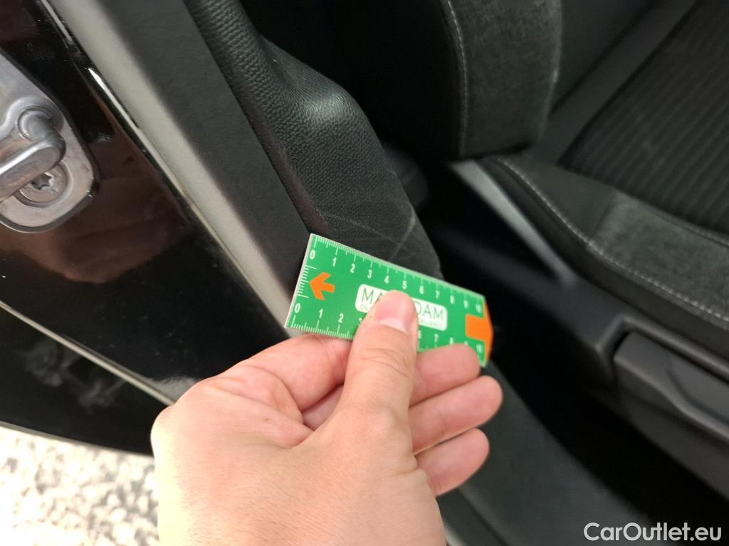  Peugeot  308 PEUGEOT  SW / 2021 / 5P / Break PureTech 130 S&S EAT8 ACTIVE PACK #17