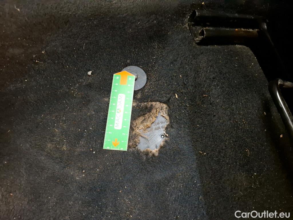  Peugeot  308 PEUGEOT  SW / 2021 / 5P / Break PureTech 130 S&S EAT8 ACTIVE PACK #15