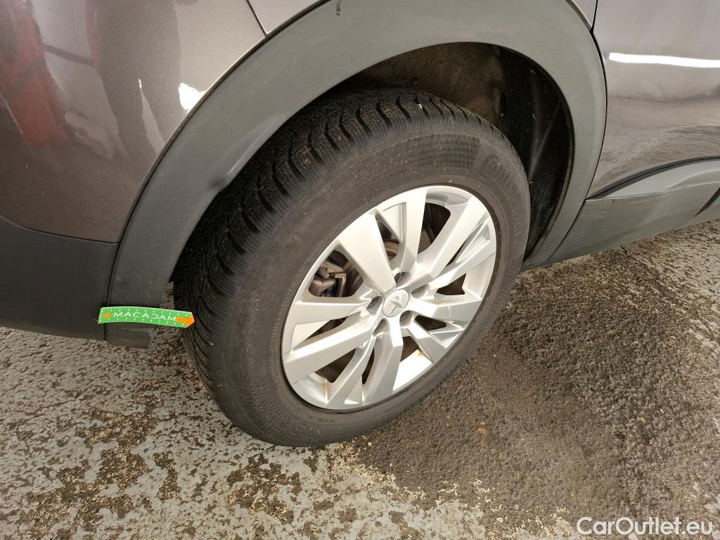  Peugeot  3008  II Active Pack 1.2 PureTech 130CV BVA8 E6d #47