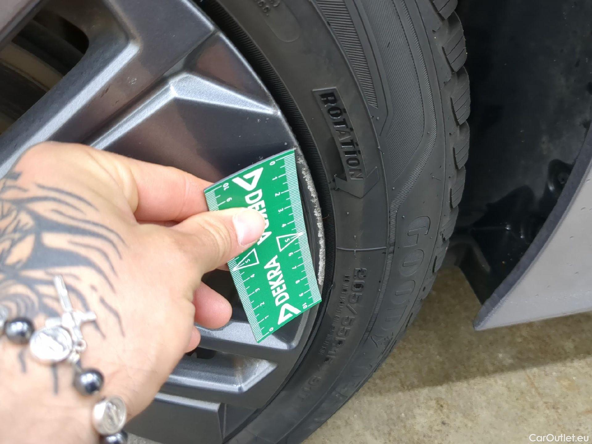  Peugeot  308  Active Pack 1.2 PureTech 130CV BVA8 E6d #19