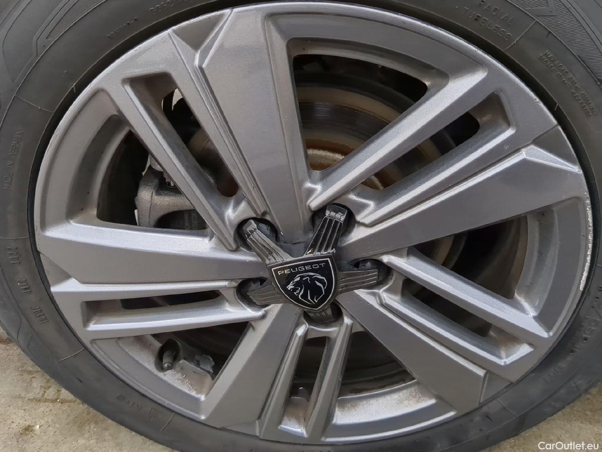  Peugeot  308  Active Pack 1.2 PureTech 130CV BVA8 E6d #20