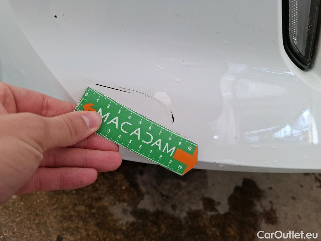  Peugeot  208  Allure Business 1.2 PureTech 100CV BVM6 E6d #10