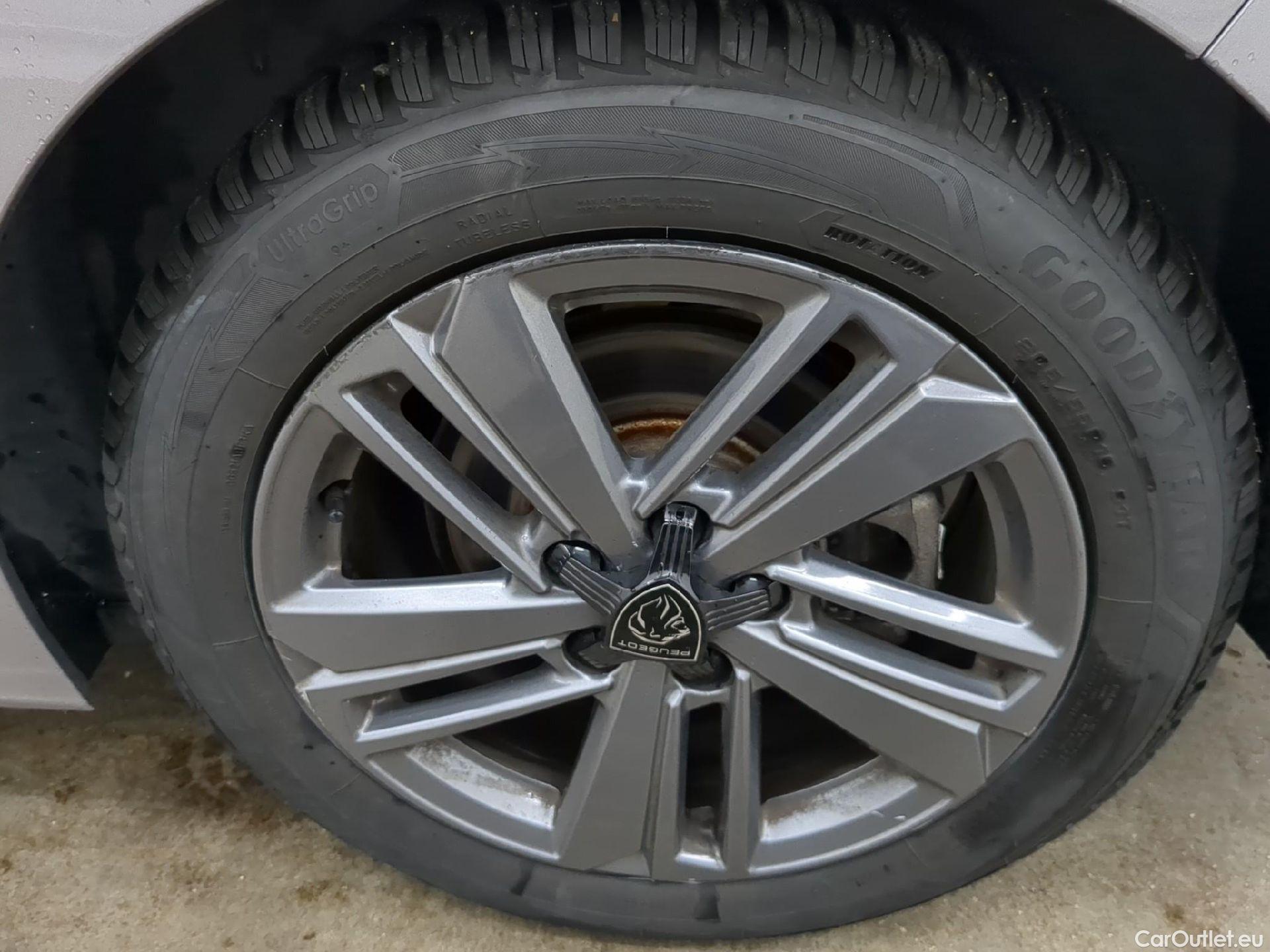  Peugeot  308  Active Pack 1.2 PureTech 130CV BVA8 E6d #15