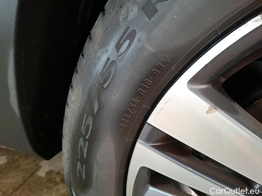  Peugeot  3008 PEUGEOT  / 2020 / 5P / SUV PureTech 130 S&S EAT8 GT #14