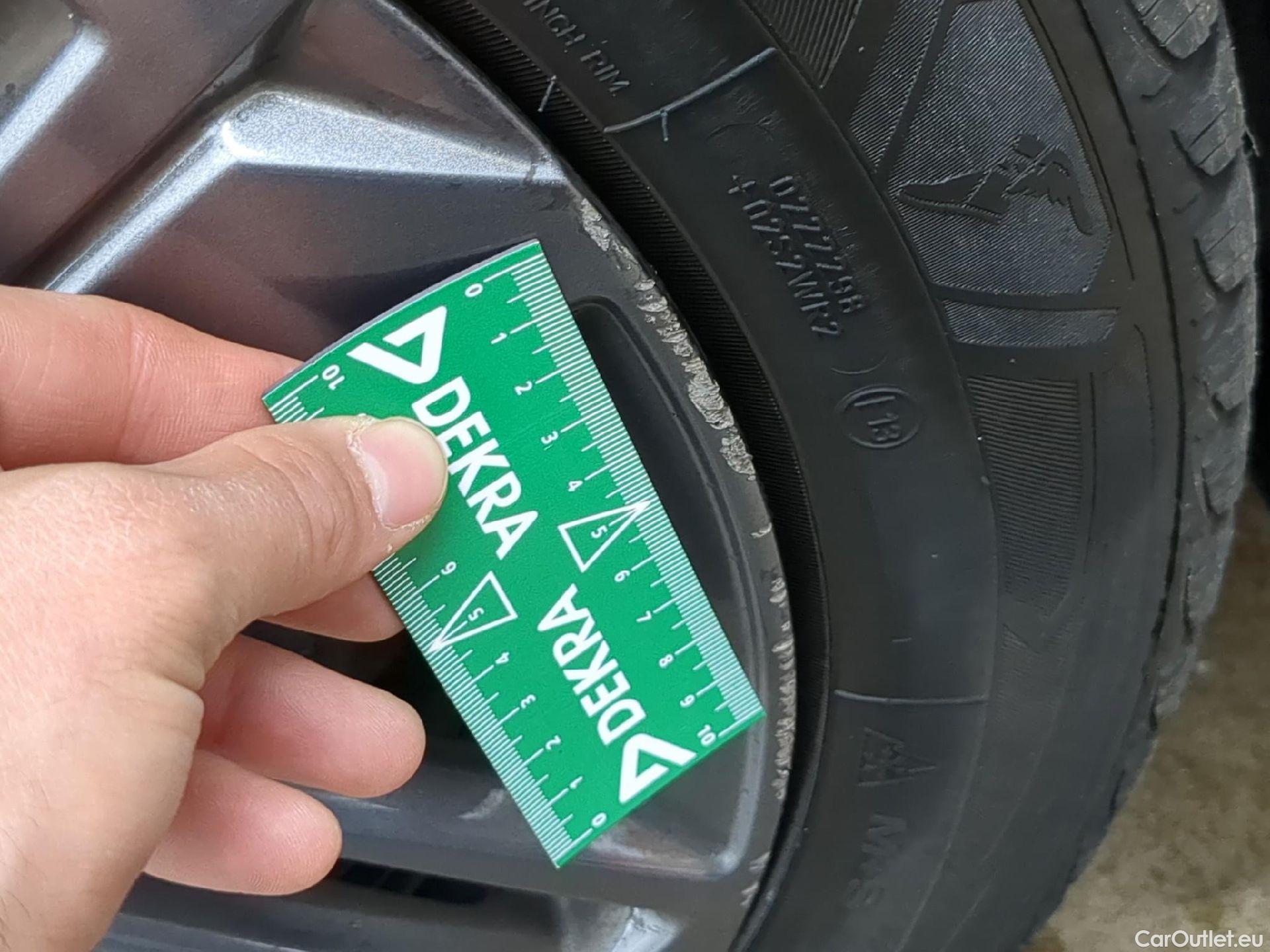  Peugeot  308  Active Pack 1.2 PureTech 130CV BVA8 E6d #8