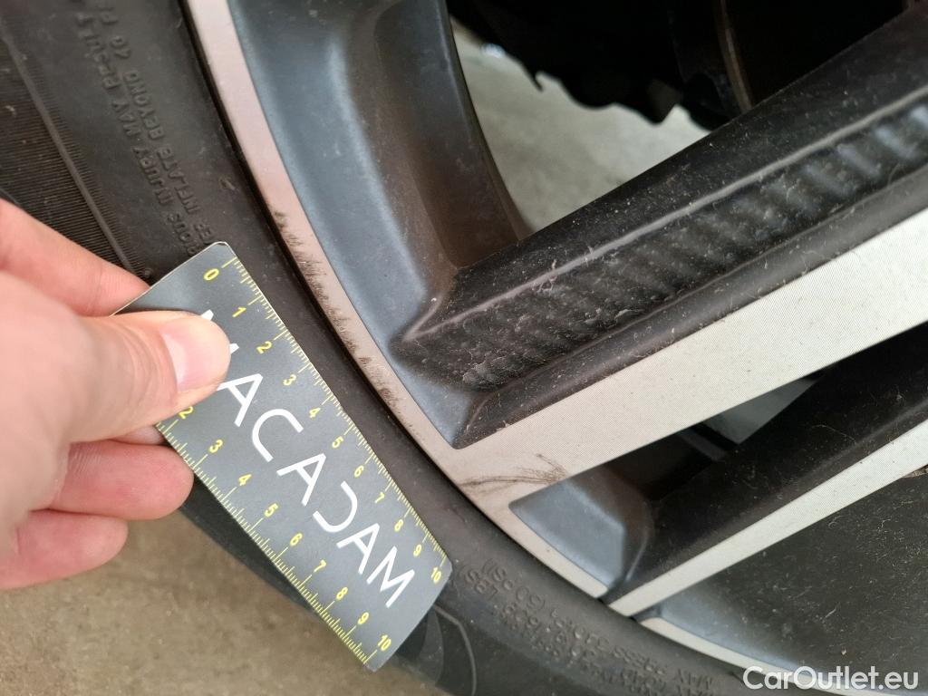  Peugeot  5008 PEUGEOT  / 2020 / 5P / SUV PureTech 130 S&S EAT8 GT Pack #14