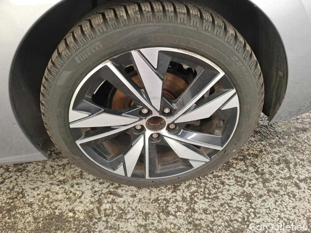  Peugeot  308  Allure 1.2 PureTech 130CV BVA8 E6d #23