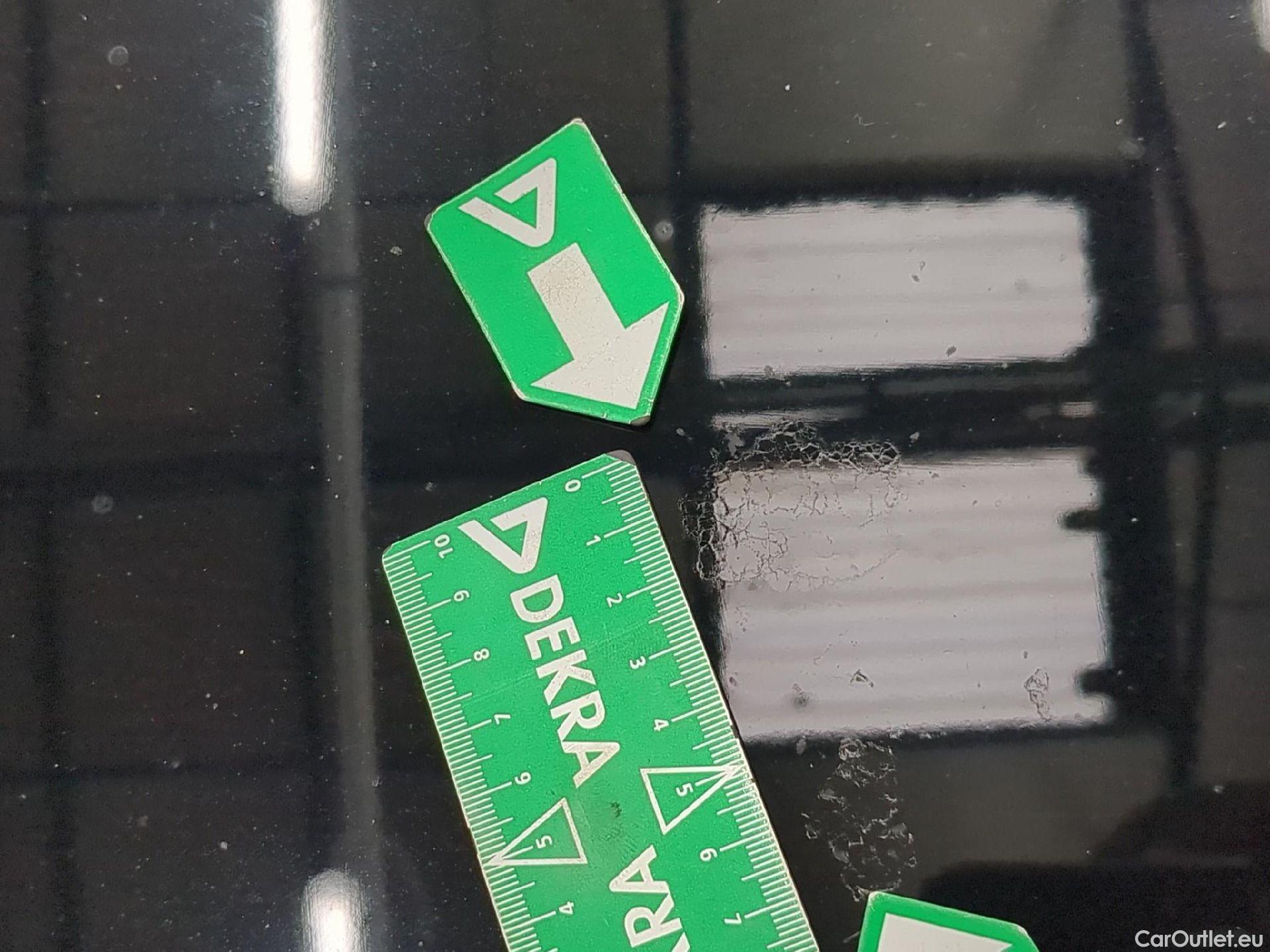  Citroen  C4 CITROEN  X / 2022 / 4P / Berline PureTech 130 S&S EAT8 Shine #16