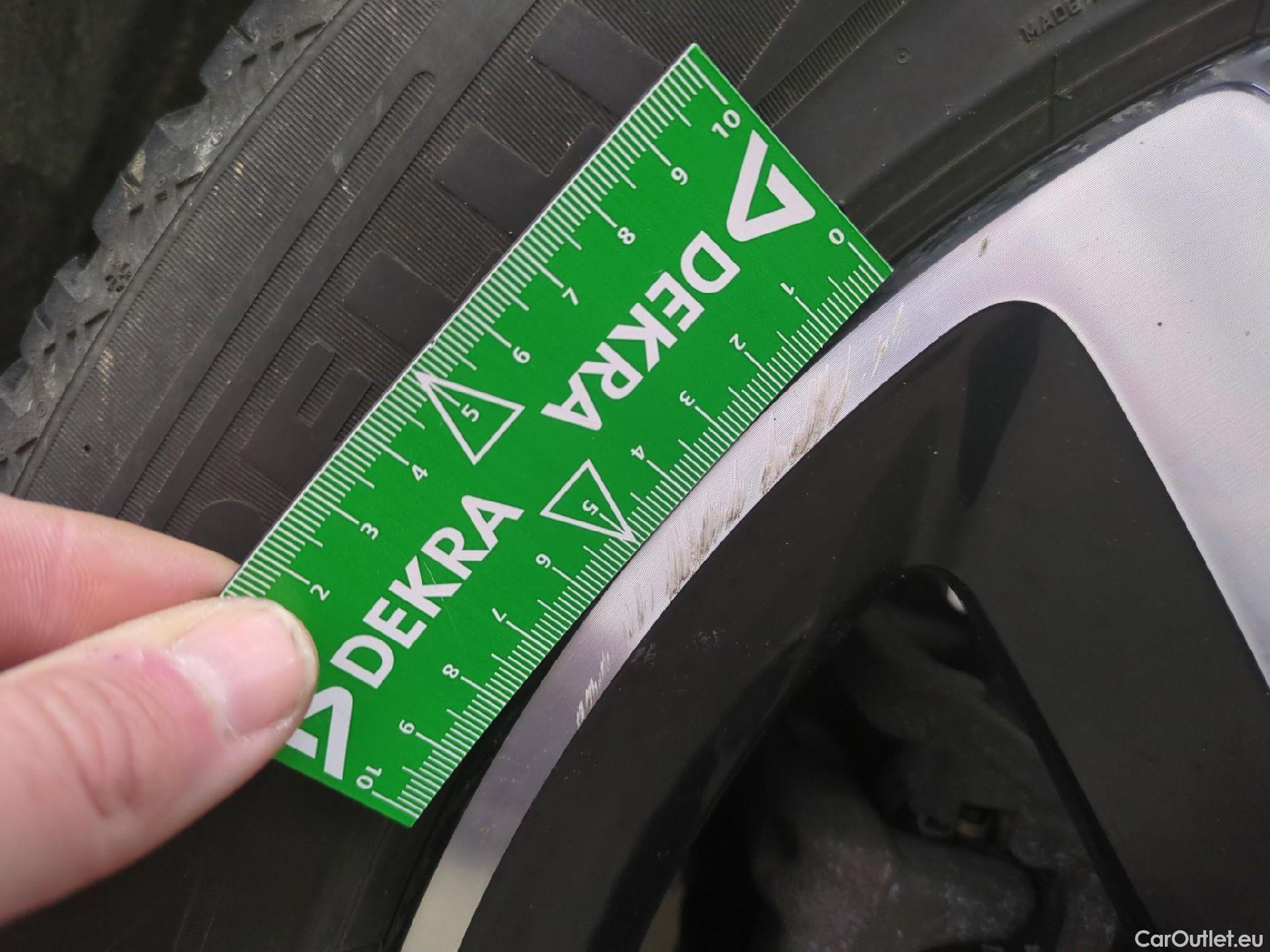  Citroen  C5  Aircross Business 1.2 PureTech 130CV BVA8 E6d #5