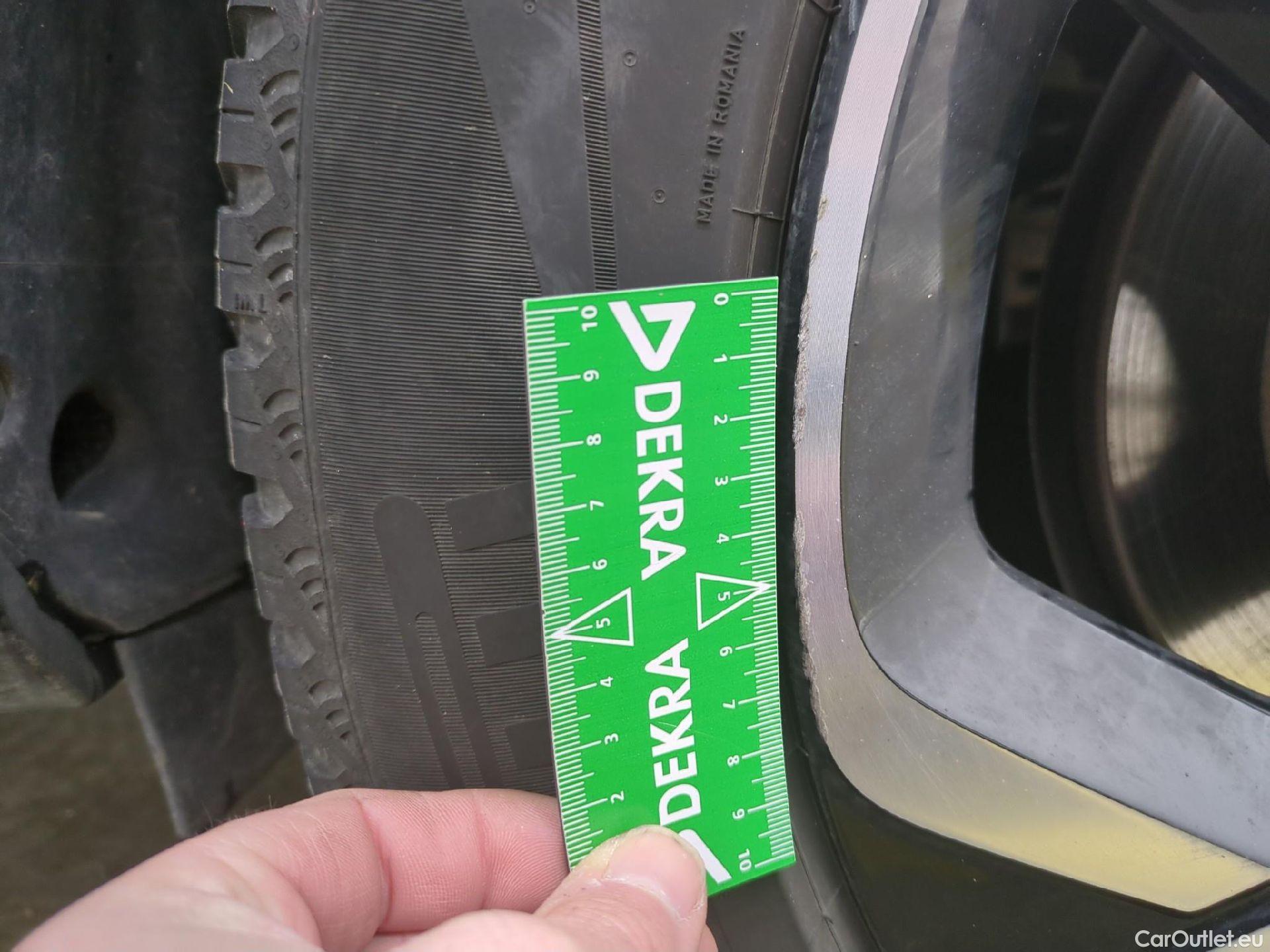  Citroen  C5  Aircross Business 1.2 PureTech 130CV BVA8 E6d #3