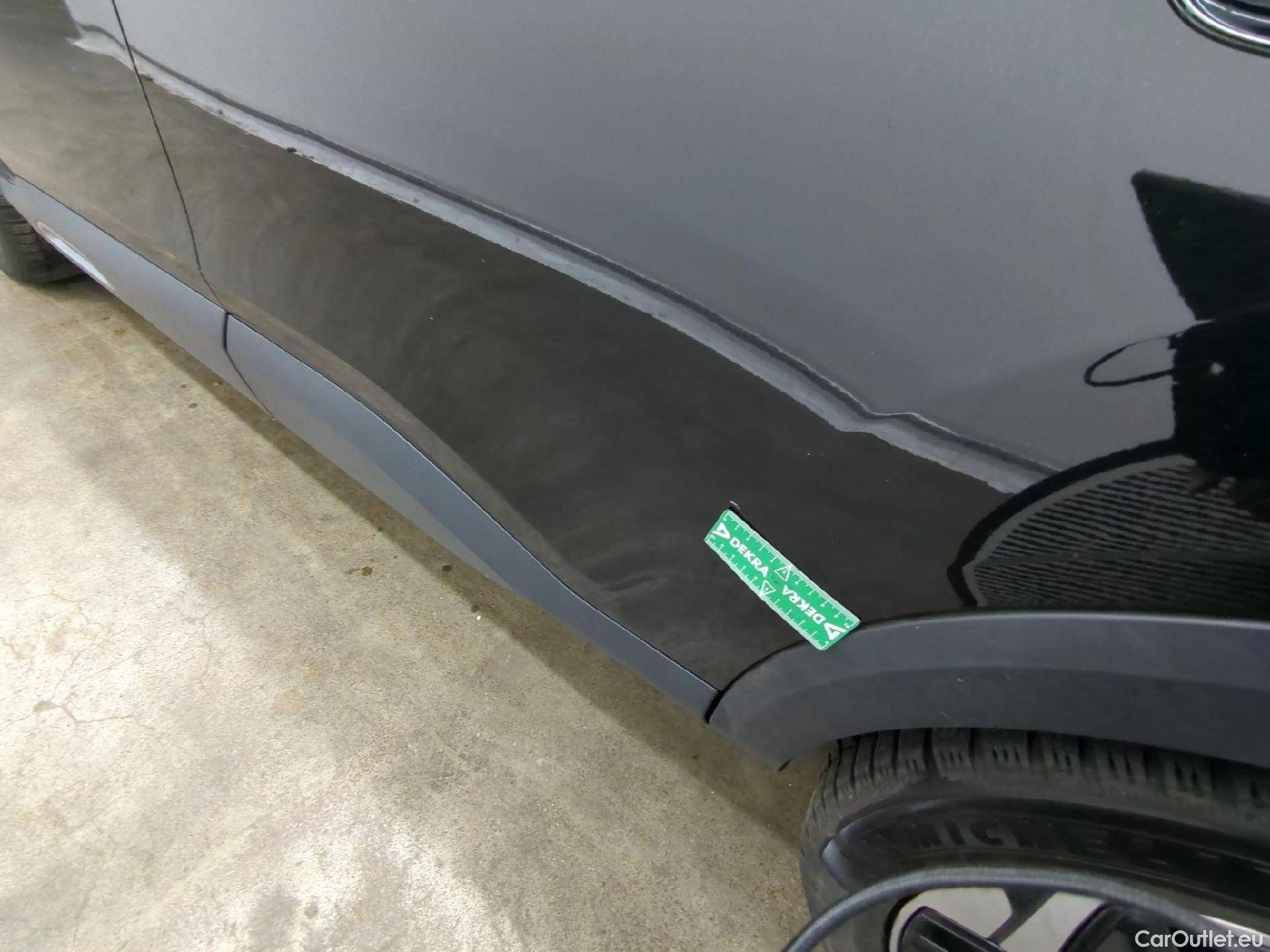  Citroen  C4 CITROEN  X / 2022 / 4P / Berline PureTech 130 S&S EAT8 Shine #22