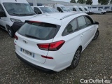  Hyundai  i30 1.6 CRDI 115 BUSINESS SW #3