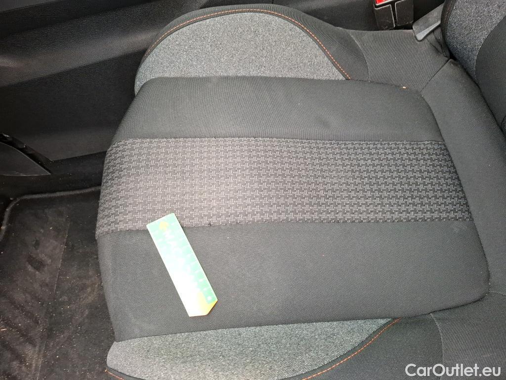  Peugeot  3008  II Active Pack 1.5 HDi 130CV BVA8 E6d #25