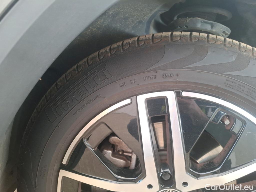  Mercedes  GLA MERCEDES-BENZ  / 2020 / 5P / SUV 1.3  250 e BUSINESS LINE DCT #20