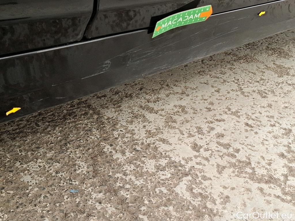  Bmw  Serie 5 BMW Série 5 Touring / 2020 / 5P / Break 520d 190ch Business Design BVA8 #84