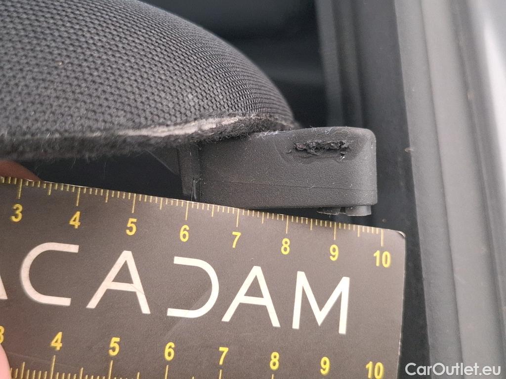  Mercedes  GLA MERCEDES-BENZ  / 2020 / 5P / SUV 1.3  250 e BUSINESS LINE DCT #24