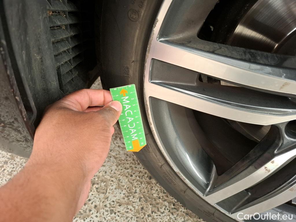  Bmw  Serie 5 BMW Série 5 Touring / 2020 / 5P / Break 520d 190ch Business Design BVA8 #23