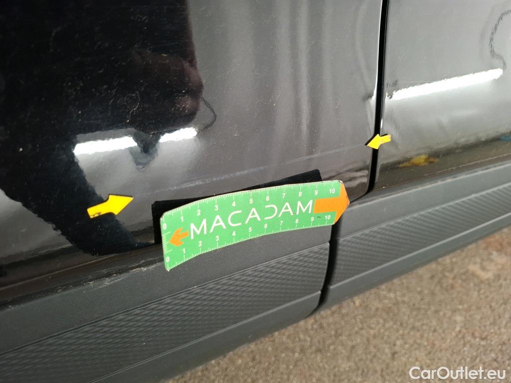  Ford  Kuga FORD  / 2019 / 5P / SUV 2.5 Dur 225 hybrid PHEV Pshift Titanium #12