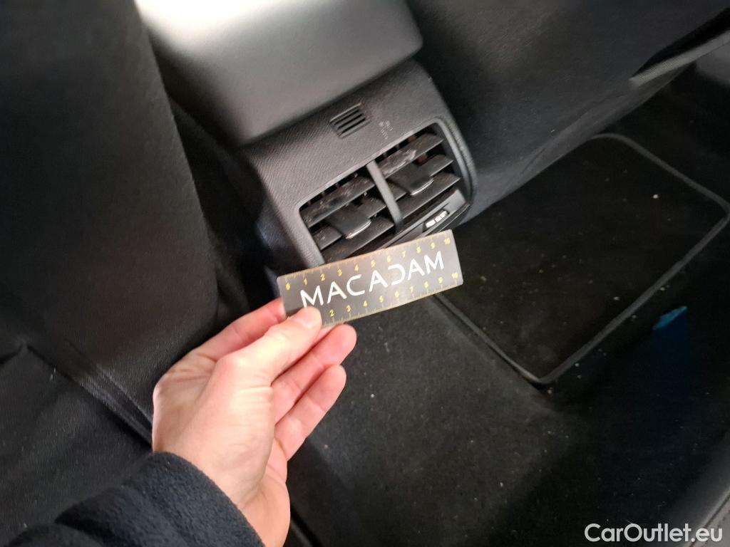  Citroen  C4  X Feel Pack 1.2 PureTech 130CV BVA8 6E #36