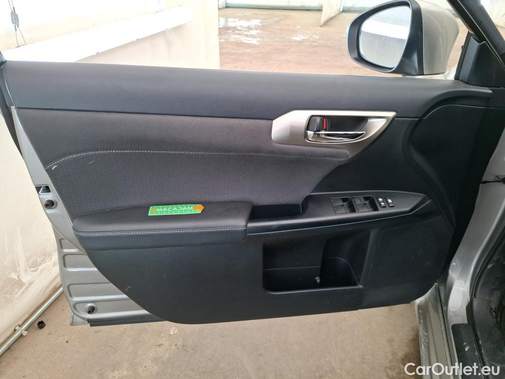  Lexus  CT LEXUS   2017  5P  Berline 200H Pack Business Auto #56