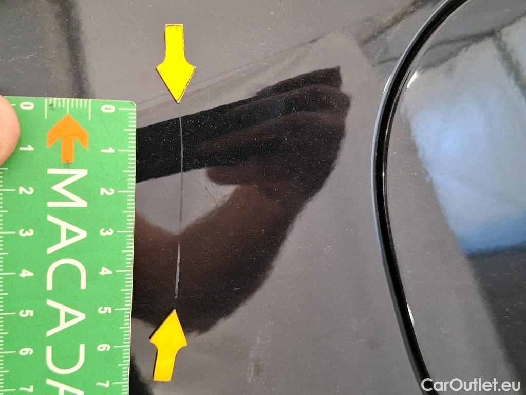  Ford  Kuga FORD  / 2019 / 5P / SUV 2.5 Dur 225 hybrid PHEV Pshift Titanium #4