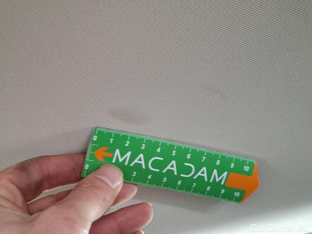  Lexus  CT LEXUS   2017  5P  Berline 200H Pack Business Auto #80