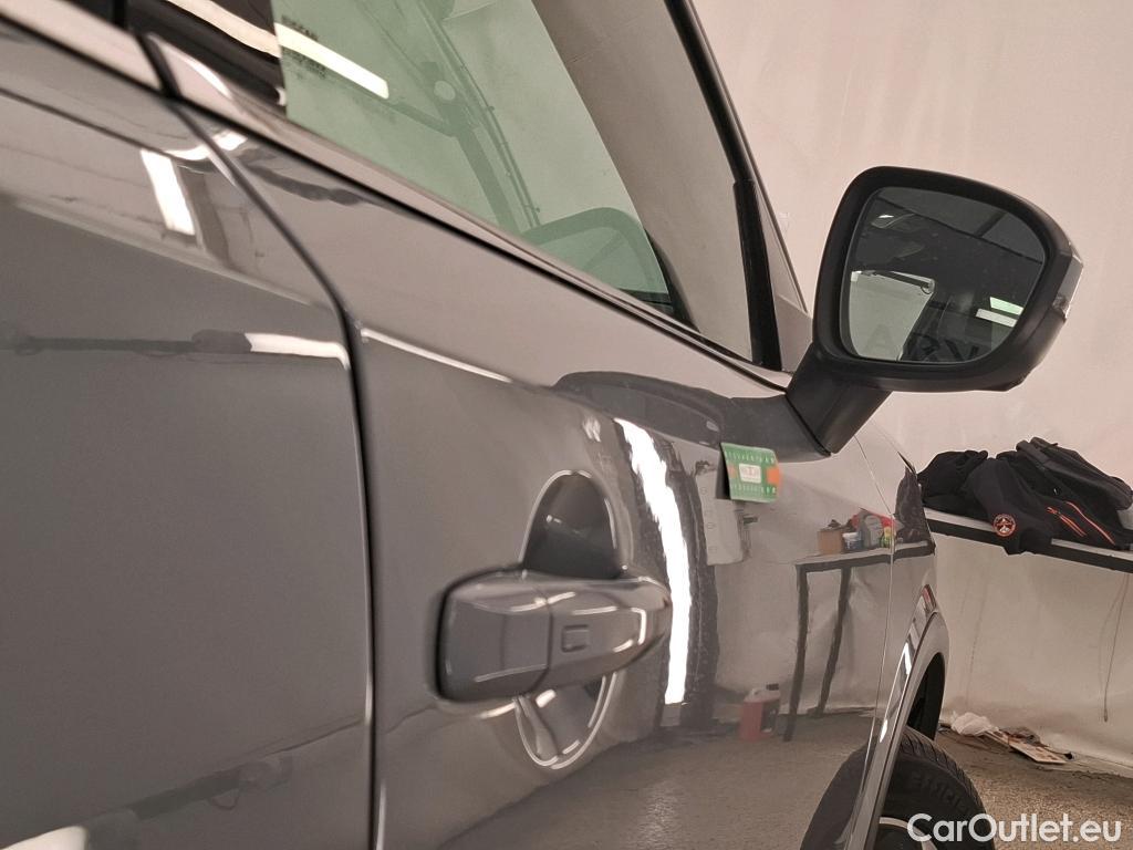  Nissan  Qashqai NISSAN  / 2021 / 5P / Crossover 1.3 MHEV 158ch Xtronic Tekna #16