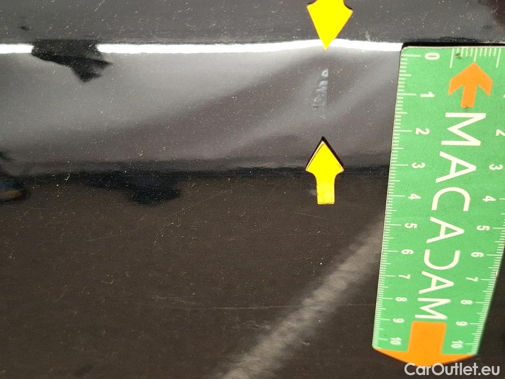  Ford  Kuga FORD  / 2019 / 5P / SUV 2.5 Dur 225 hybrid PHEV Pshift Titanium #7