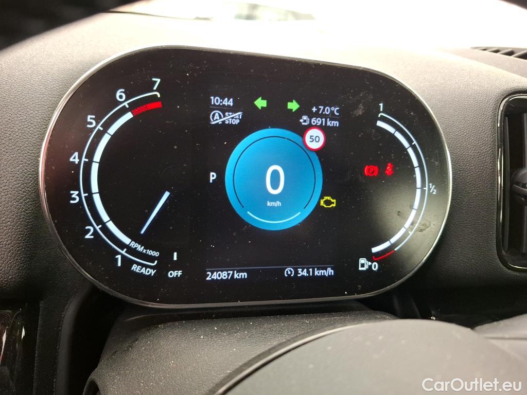  Mini  Countryman MINI  / 2020 / 5P / Crossover Cooper Essential 136 ch BVA7 #9