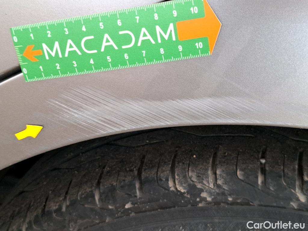  Lexus  CT LEXUS   2017  5P  Berline 200H Pack Business Auto #10