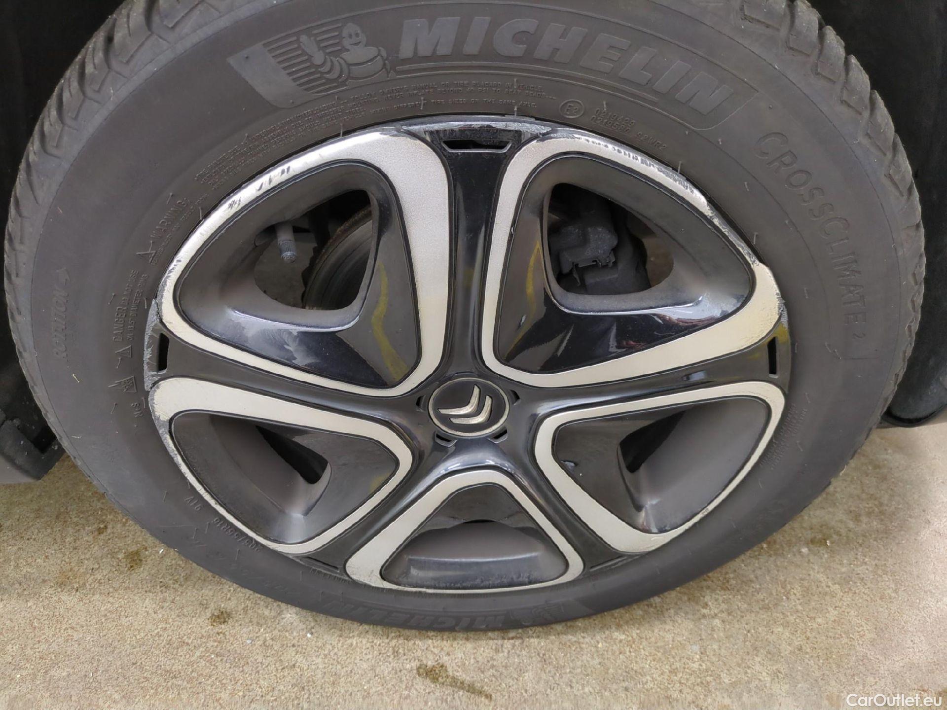  Citroen  C3  Société Feel 1.2 PureTech 80CV BVM5 E6d #9