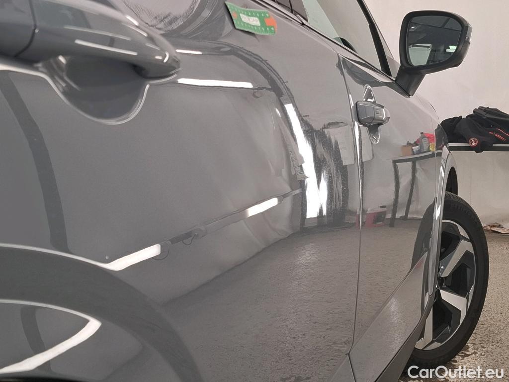  Nissan  Qashqai NISSAN  / 2021 / 5P / Crossover 1.3 MHEV 158ch Xtronic Tekna #11