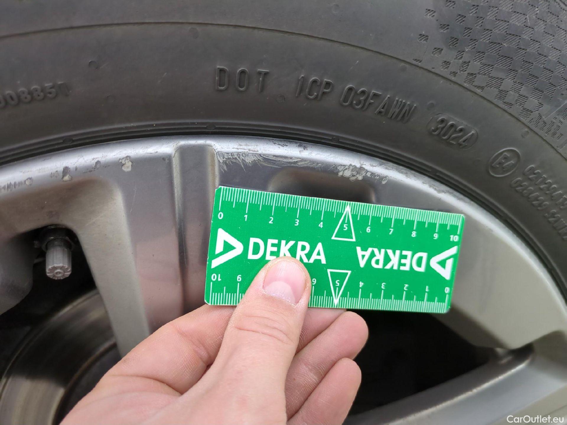  Bmw  X1 BMW  / 2022 / 5P / SUV sDrive18d DKG7 #18